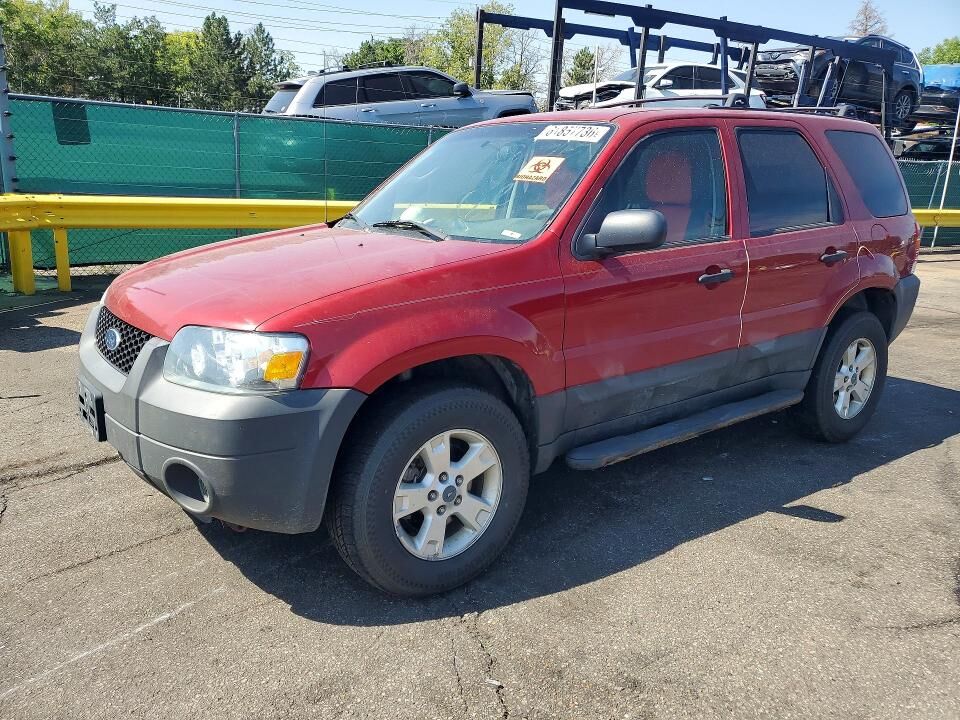 2005 FORD Escape