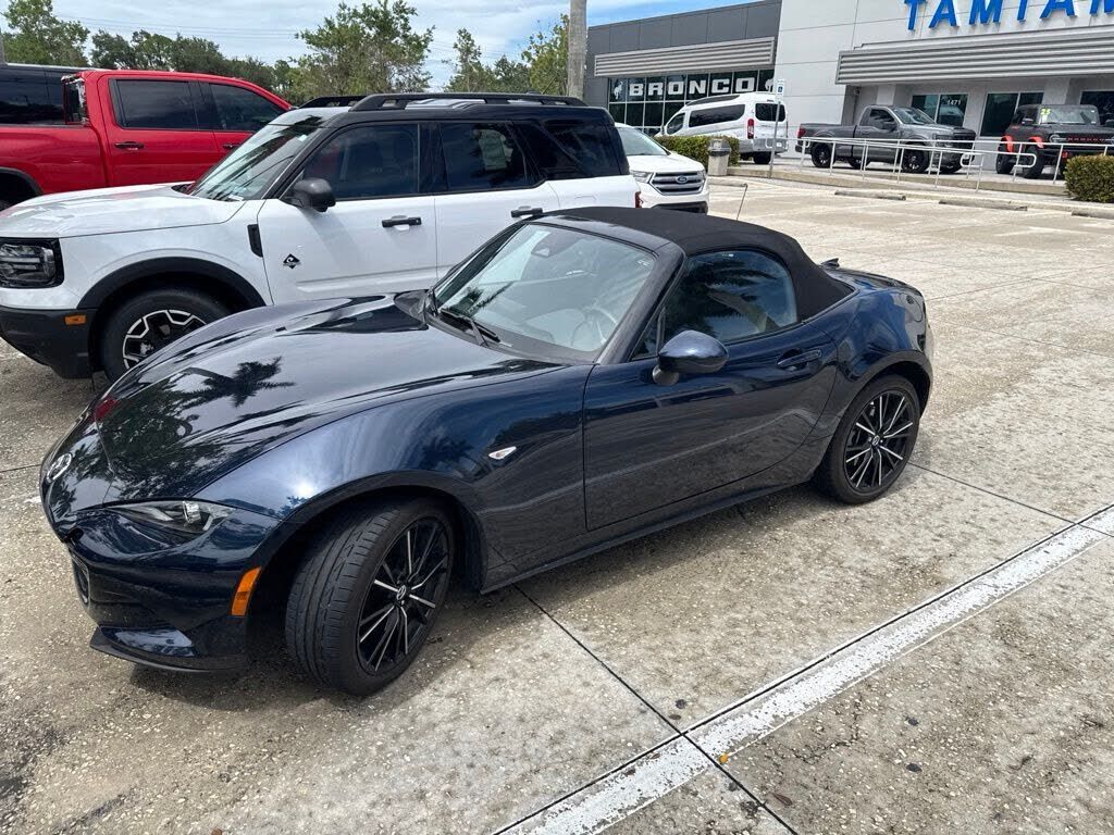 2025 MAZDA MX-5