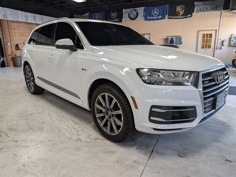 2017 AUDI Q7
