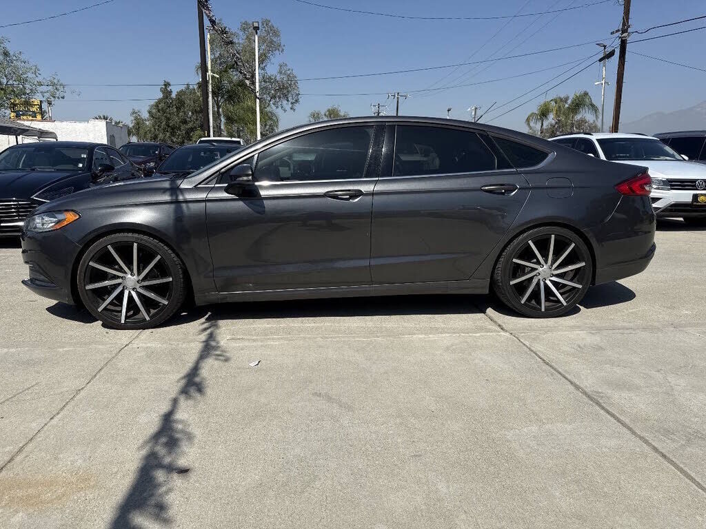 2017 FORD Fusion