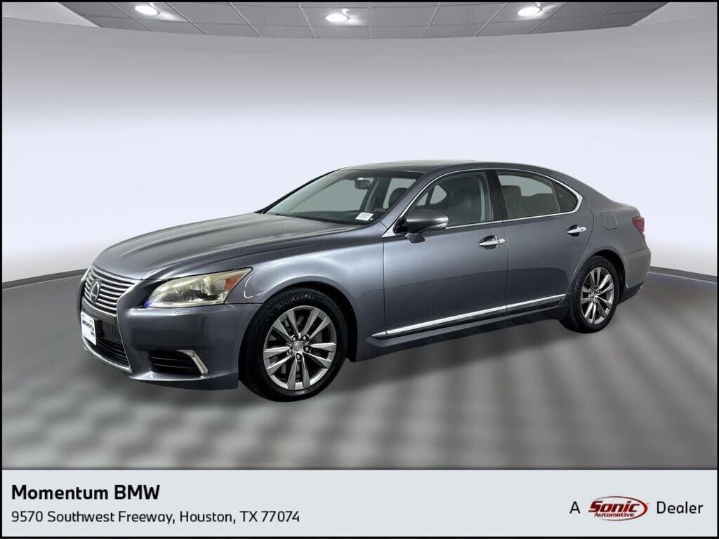 2013 LEXUS LS