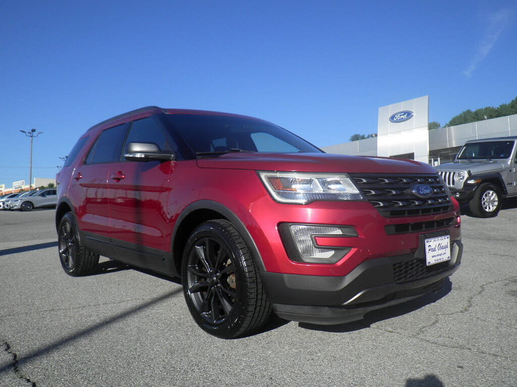2017 FORD Explorer