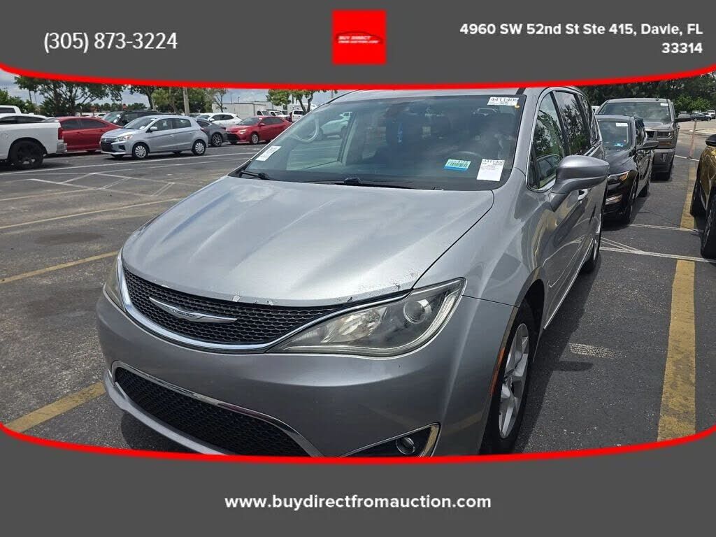2017 CHRYSLER Pacifica