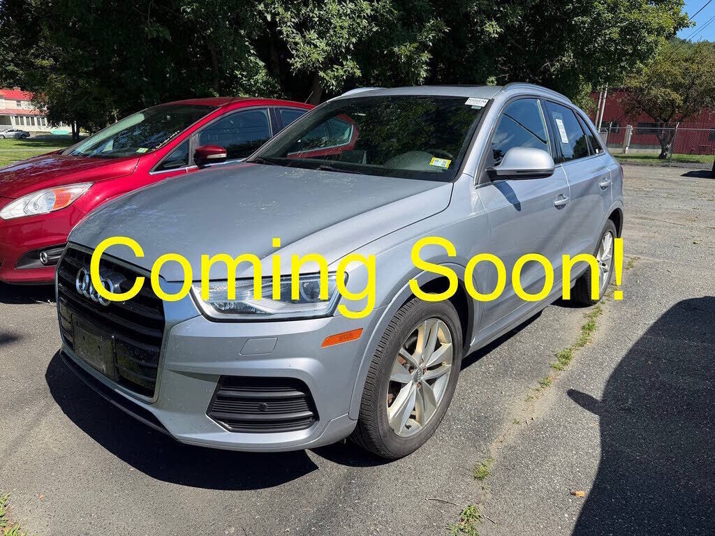 2016 AUDI Q3