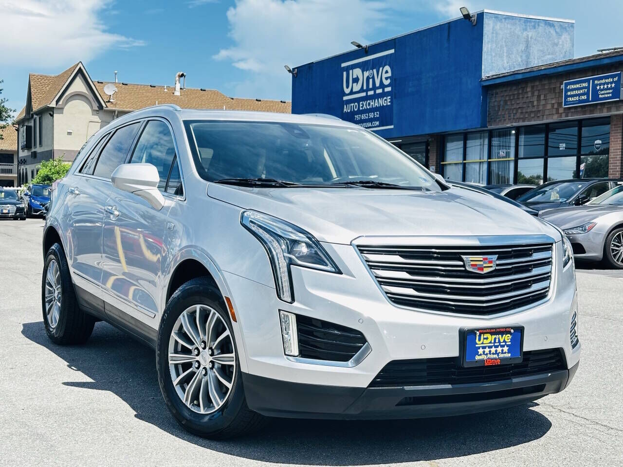 2017 CADILLAC XT5