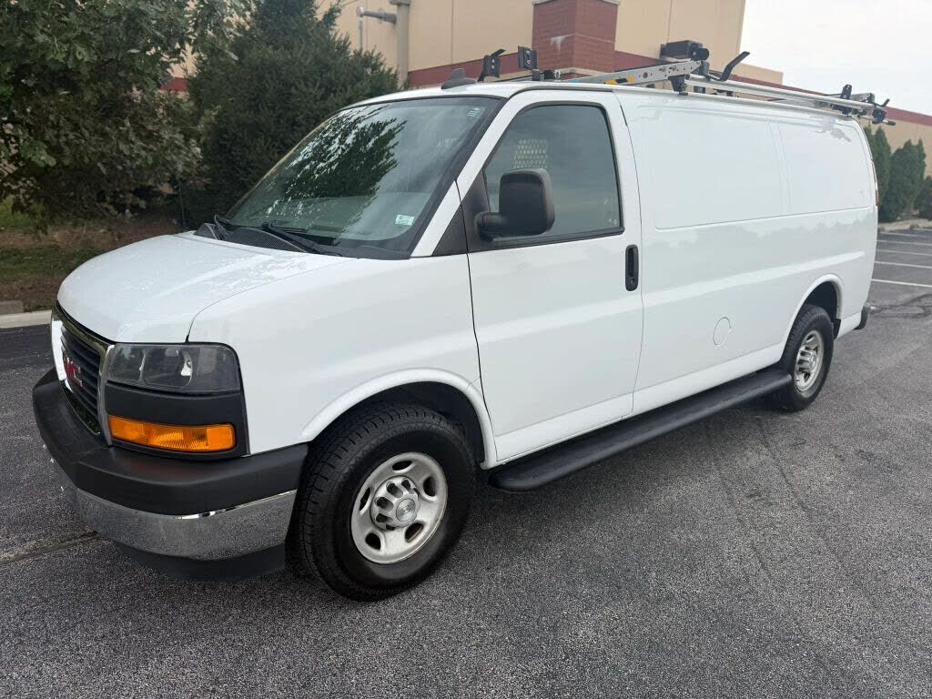 2020 GMC Savana