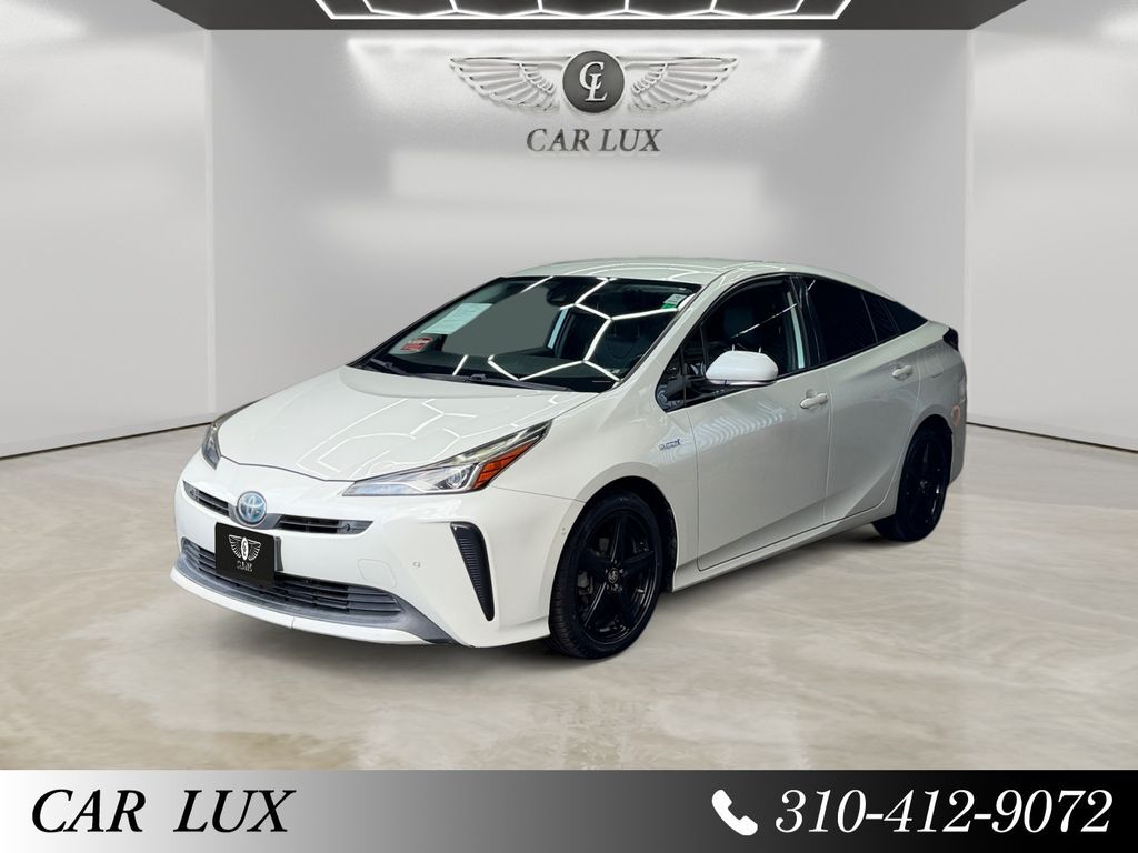 2019 TOYOTA PRIUS