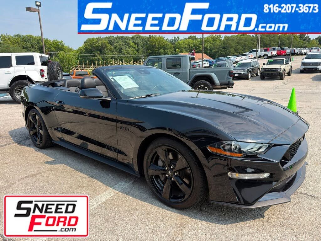 2022 FORD Mustang