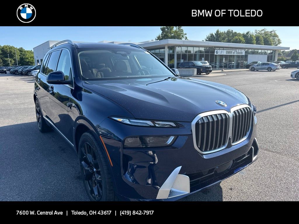 2027 BMW X7