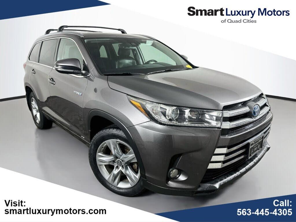 2017 TOYOTA Highlander