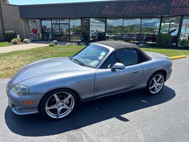 2004 MAZDA MX-5