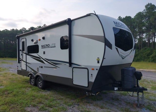 2021 FOREST RIVER Flagstaff Lite Weight Trailers