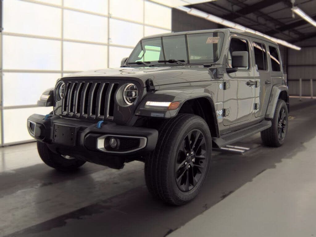 2022 JEEP Wrangler