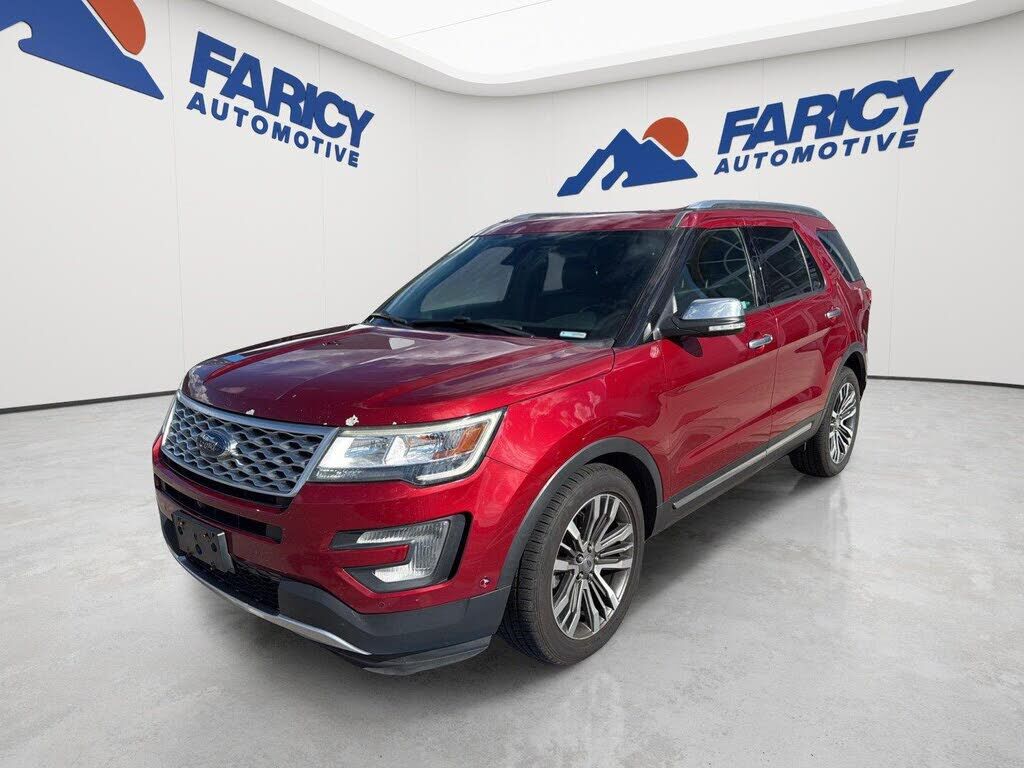 2017 FORD Explorer
