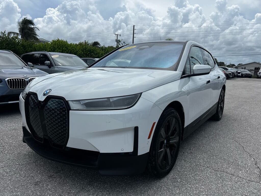 2024 BMW ix