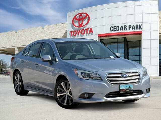2017 SUBARU Legacy