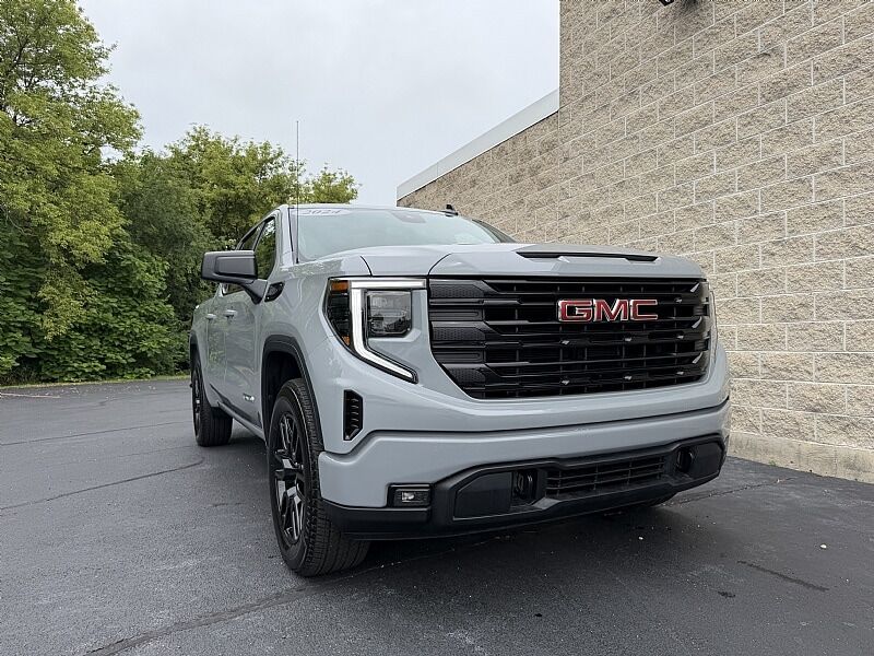 2024 GMC Sierra