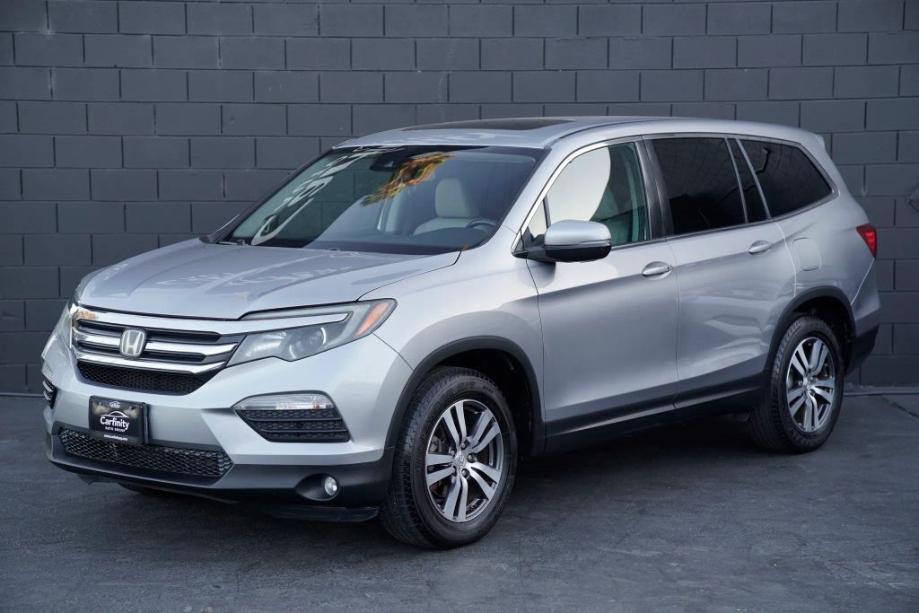 2016 HONDA Pilot