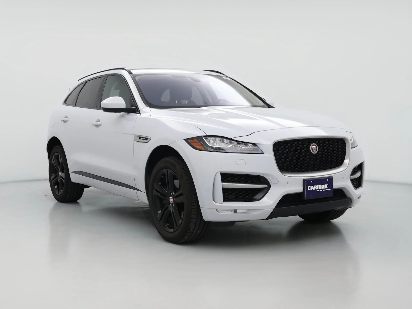 2019 JAGUAR F-Pace