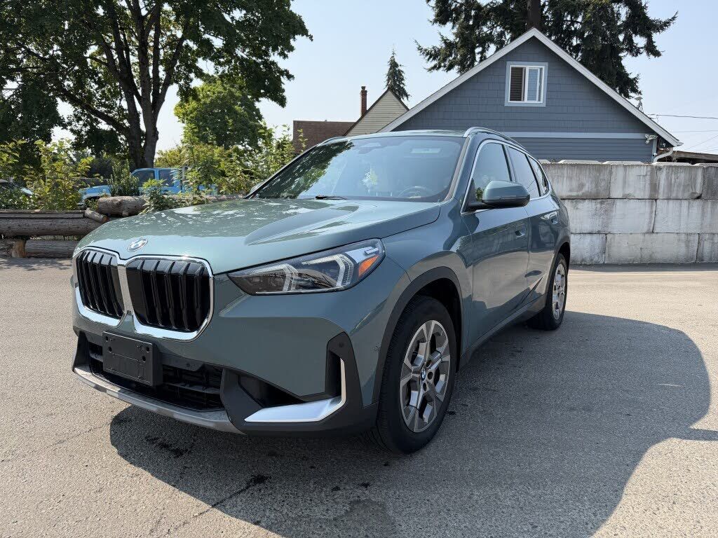2023 BMW X1