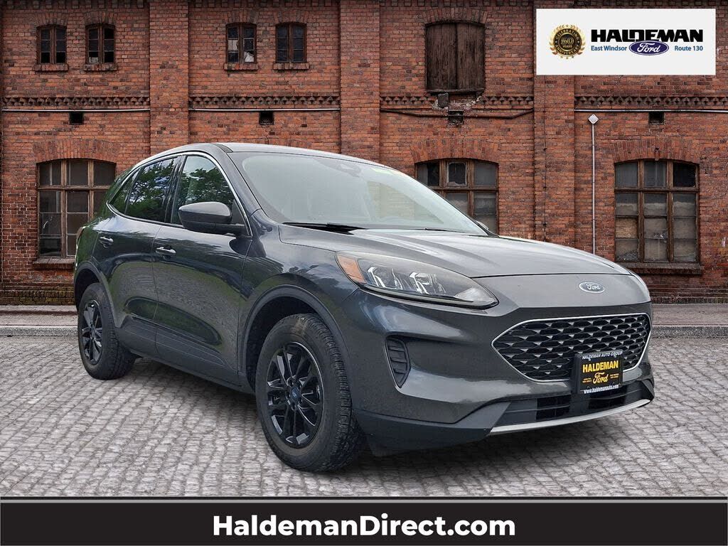 2020 FORD Escape