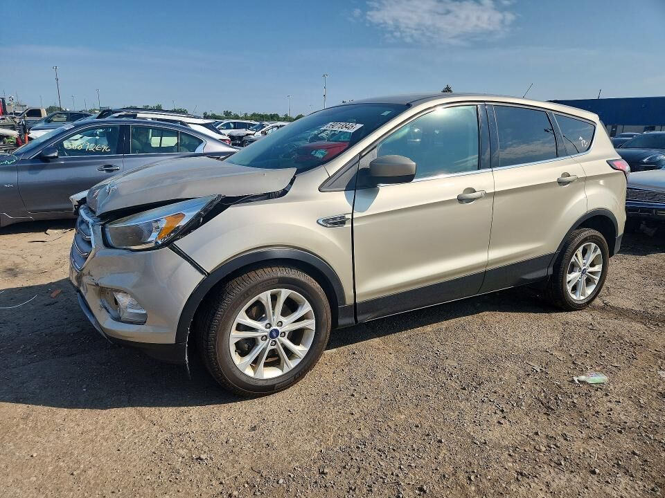 2017 FORD Escape