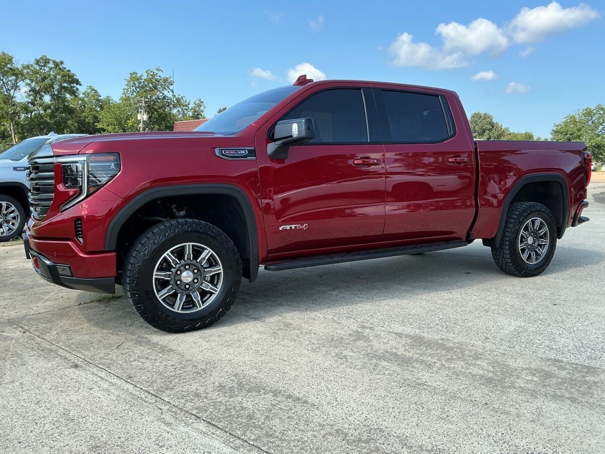2024 GMC Sierra