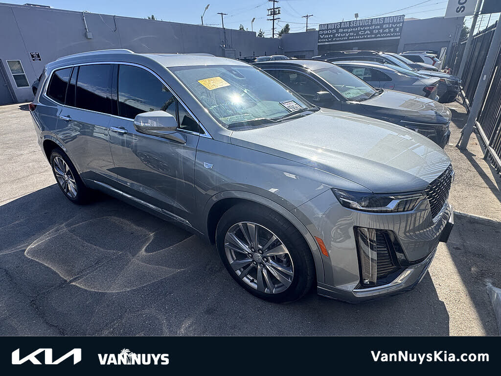 2023 CADILLAC XT6