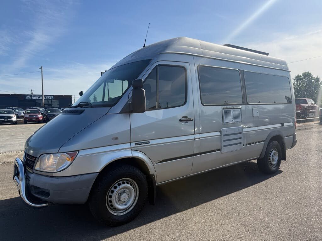 2003 SPRINTER (DODGE OR FREIGHTLINER) Sprinter