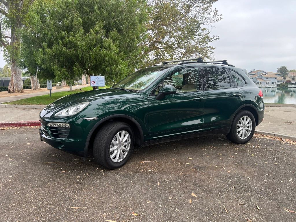 2014 PORSCHE Cayenne