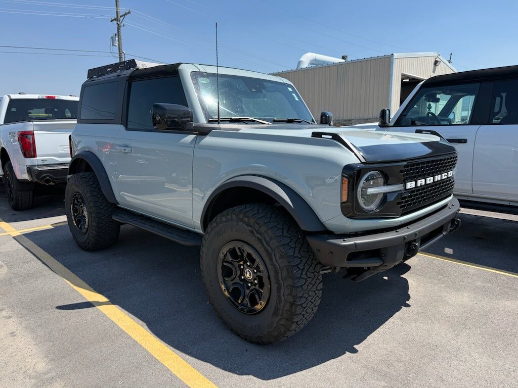2021 FORD Bronco