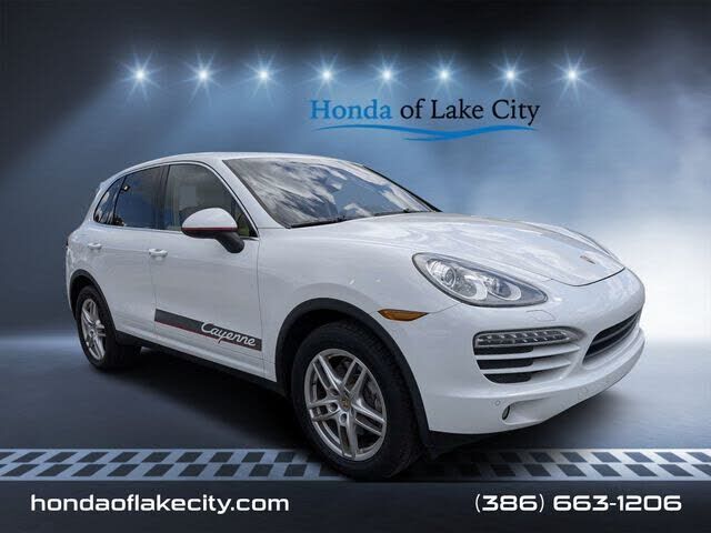 2014 PORSCHE Cayenne