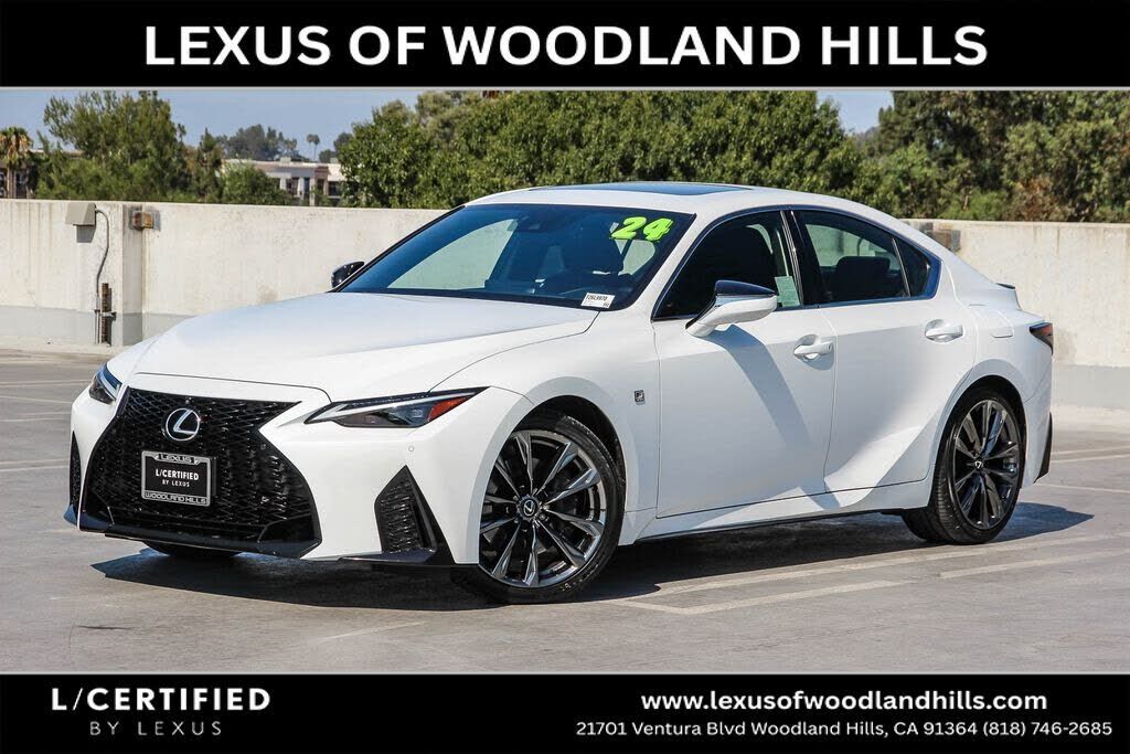 2024 LEXUS IS