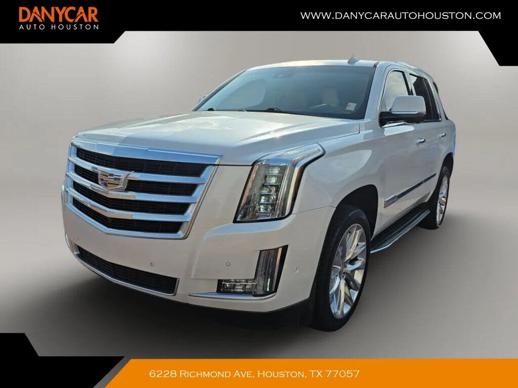 2017 CADILLAC Escalade