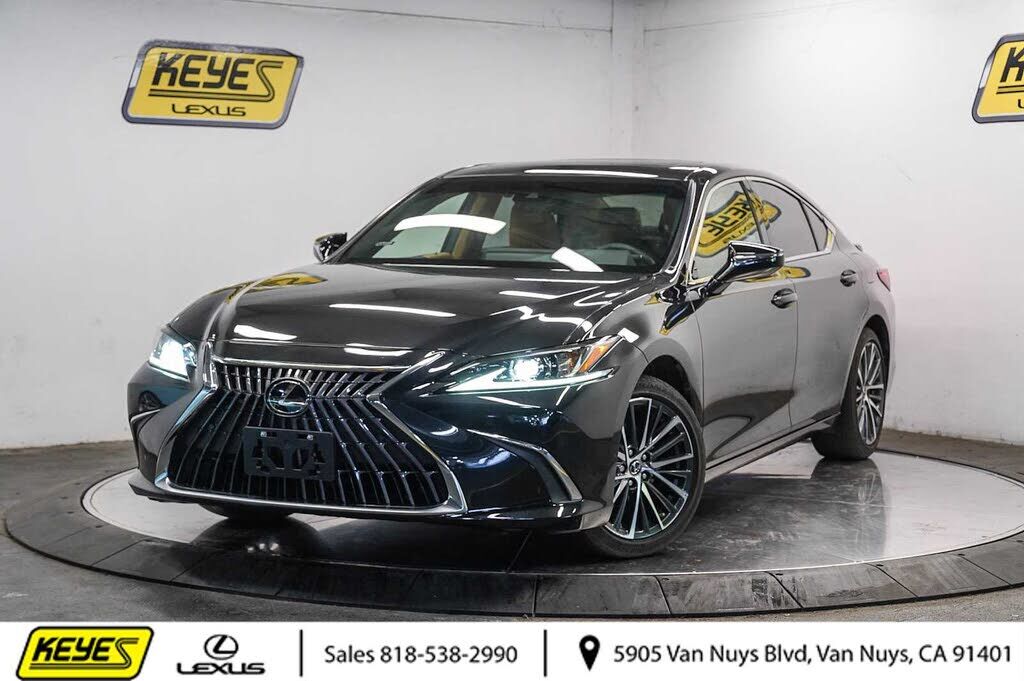 2024 LEXUS ES