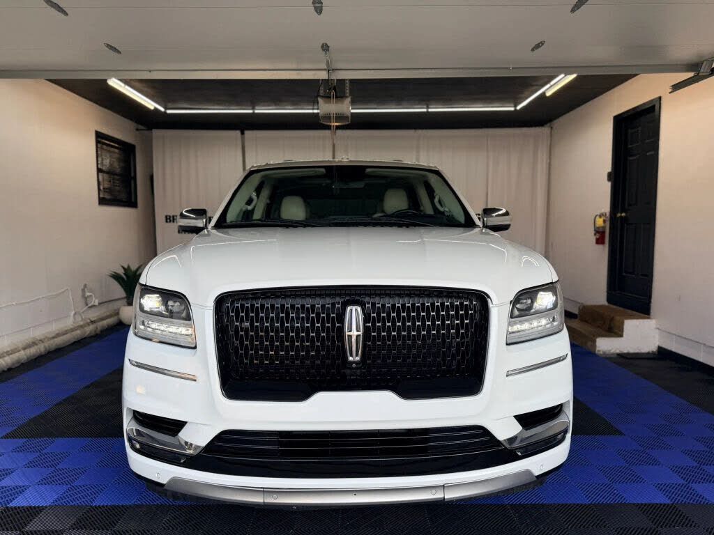 2020 LINCOLN Navigator