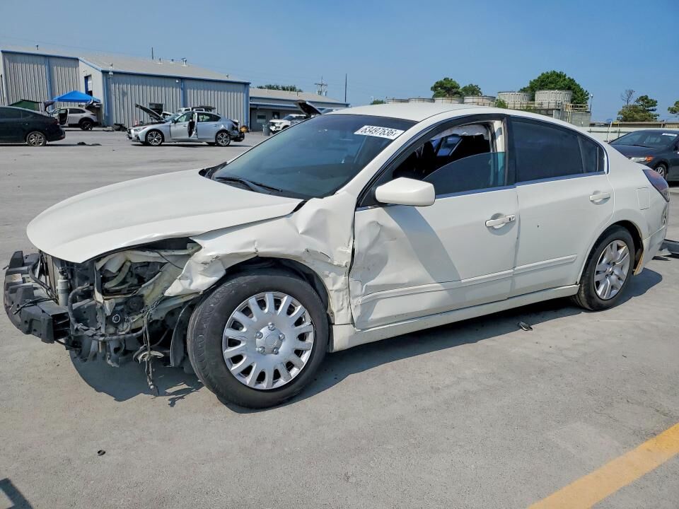 2011 NISSAN Altima