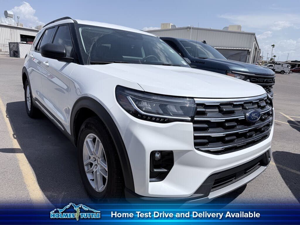 2025 FORD Explorer