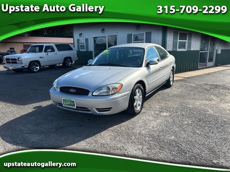 2005 FORD Taurus
