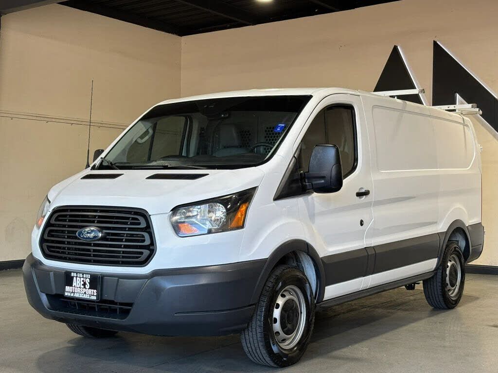 2018 FORD Transit
