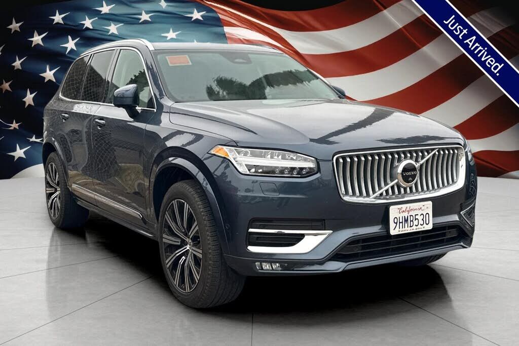 2023 VOLVO XC90