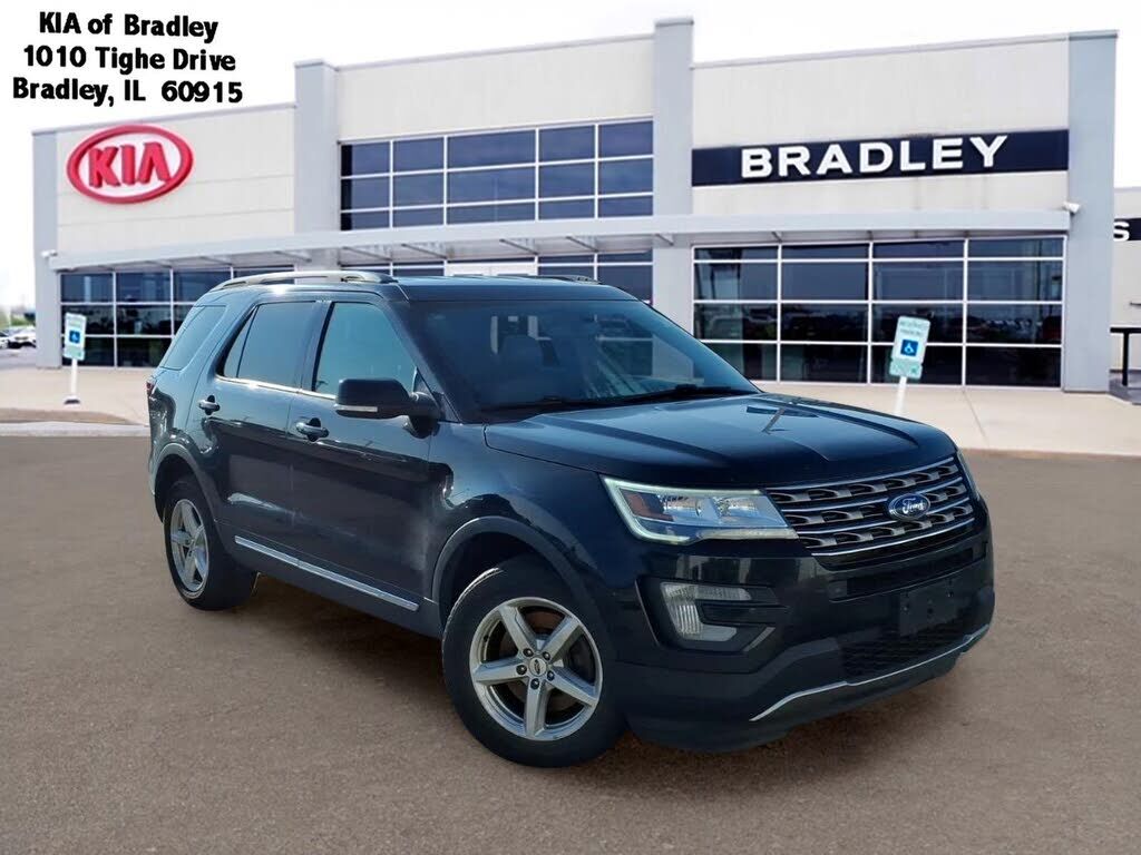 2017 FORD Explorer