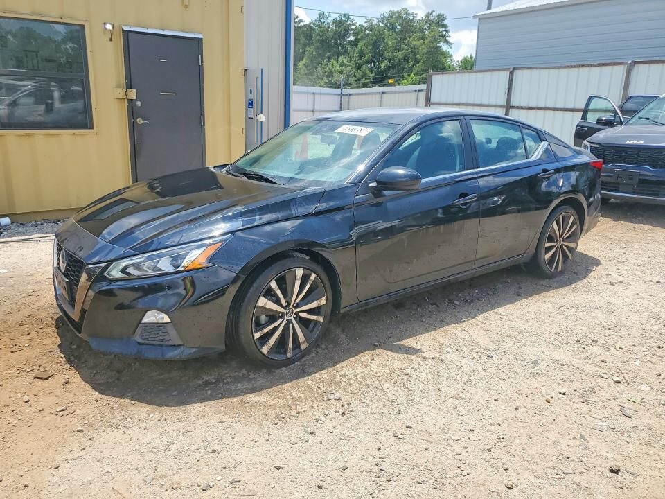 2021 NISSAN Altima