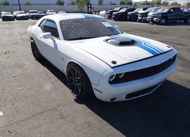 2019 DODGE Challenger