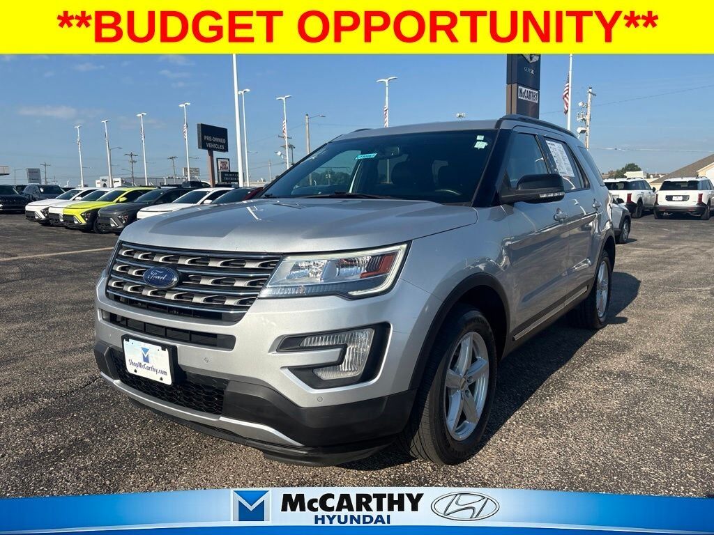 2017 FORD Explorer