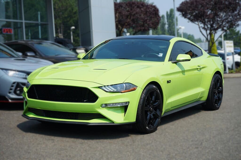 2020 FORD Mustang