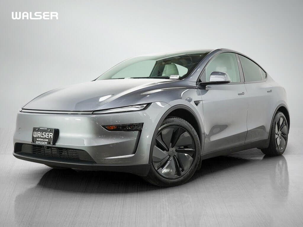 2026 TESLA Model Y