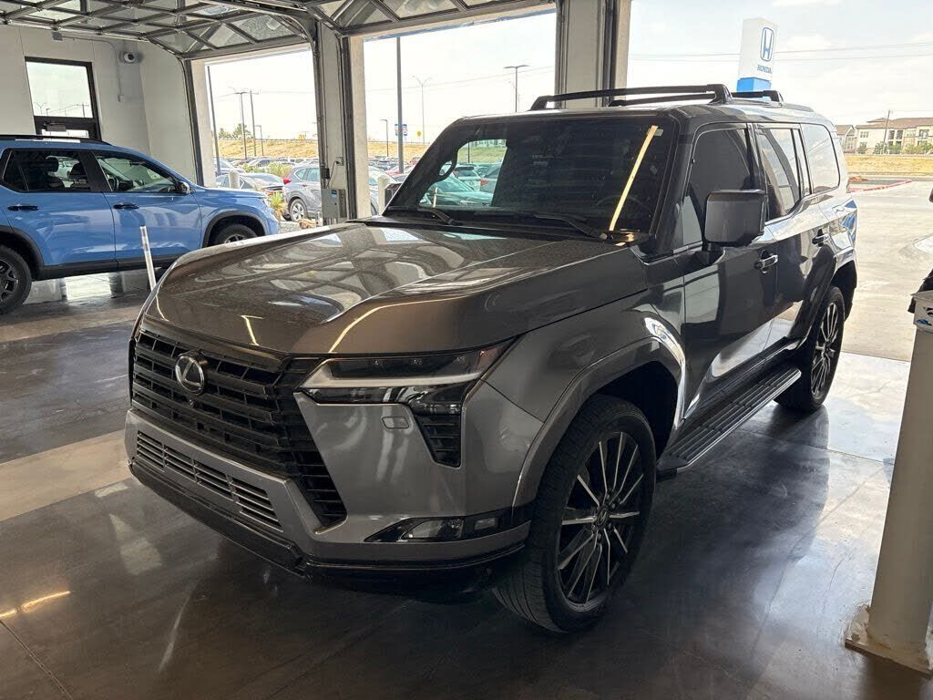 2024 LEXUS GX