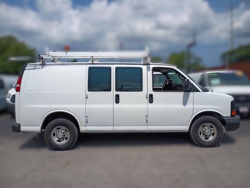 2016 CHEVROLET Express