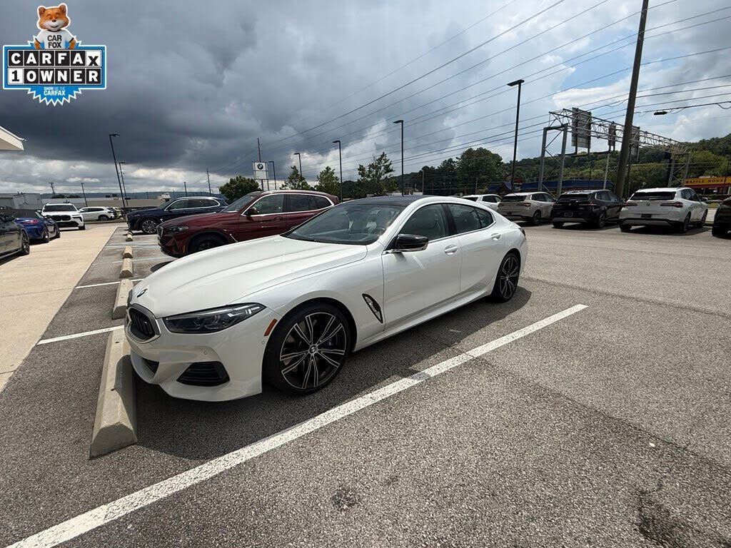 2024 BMW M8